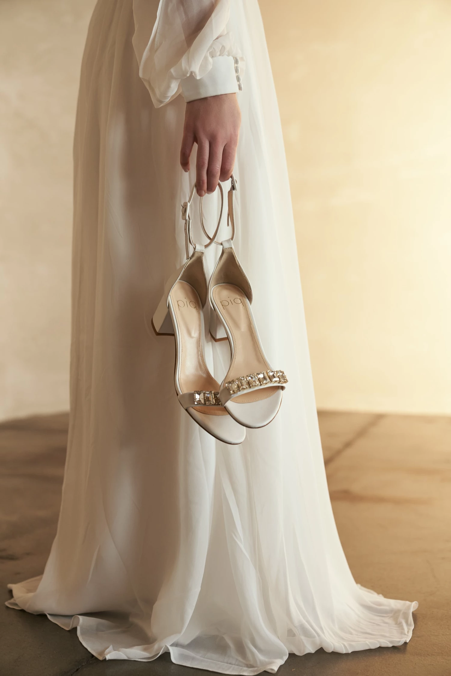 Piq.yourdress SANDALS 55 | Nappa Crystal Ivory 4 Piq.yourdress SANDALS 55 | Nappa Crystal Ivory