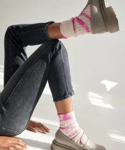 Mell-o TIE DYE SOCKS | Fuchsia Most Wanted
