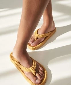 Isabel Marant BRAIDED FLIP / YELLOW Most Wanted