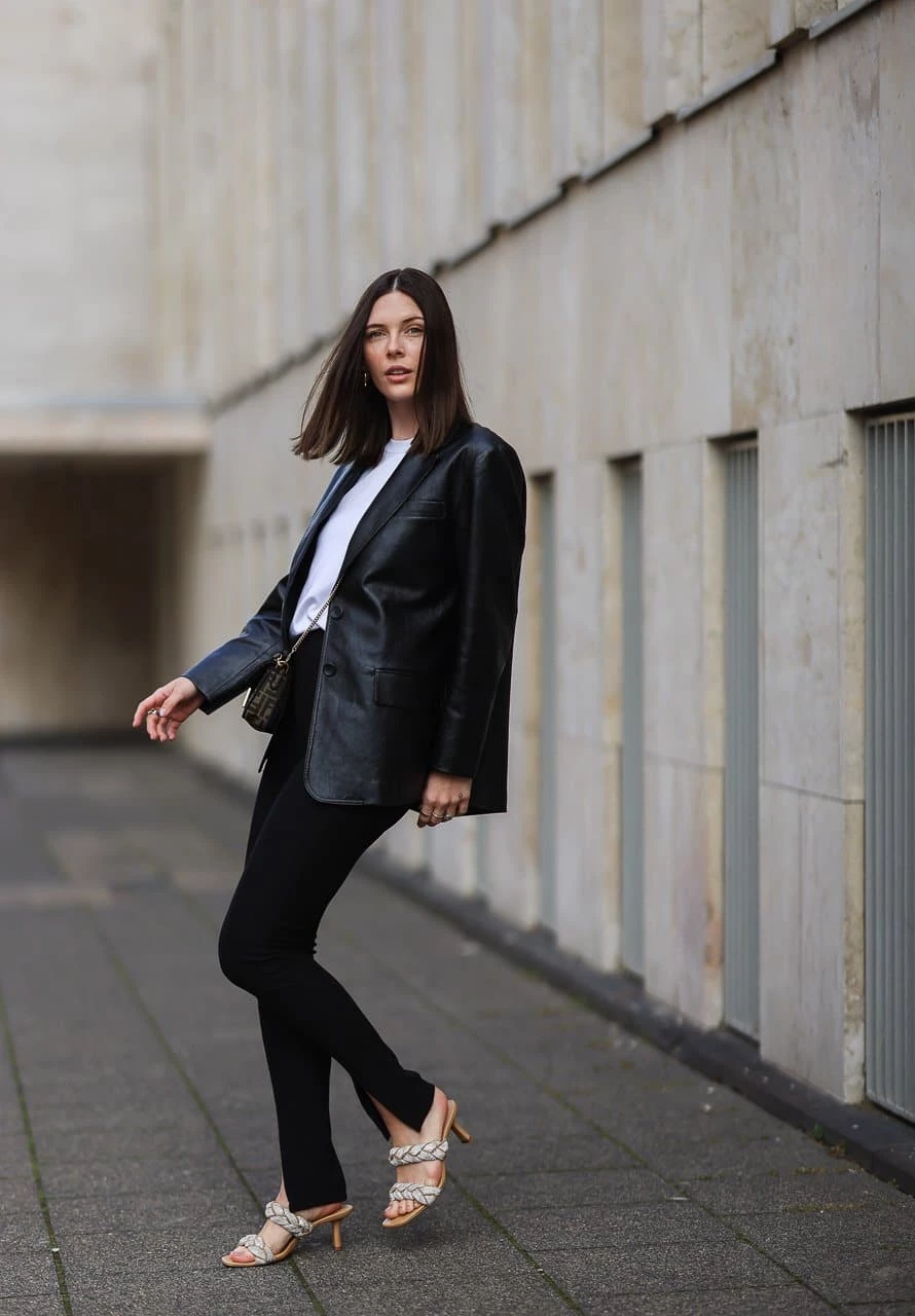 Lola Cruz Sandals SANDAL KNOT HIGH / Camel Glitter 6 Lola Cruz Sandals SANDAL KNOT HIGH / Camel Glitter