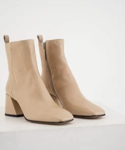 Pomme D'Or Ankle Boots NEW AMY 6010B | Glove Ecru