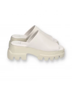 Copenhagen Studios CPH231 | Vitello Eggshell