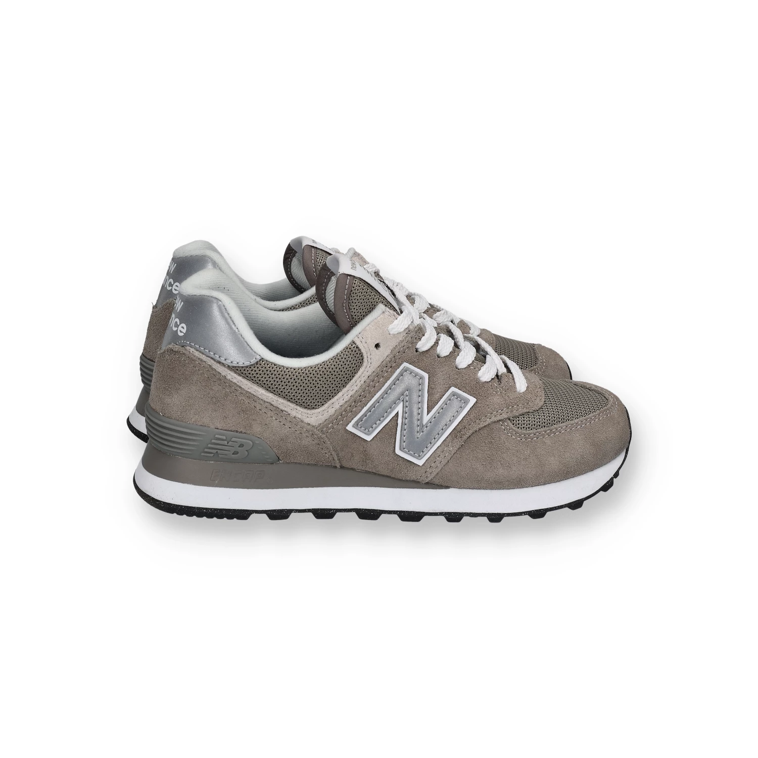 New Balance ML574EVG | Nimbus Cloud/ White Neaker 4 New Balance ML574EVG | Nimbus Cloud/ White Neaker